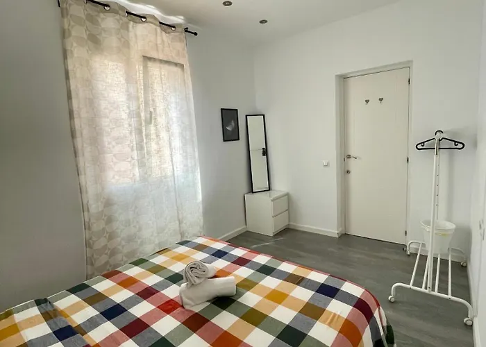Guesthouse فندق برشلونة